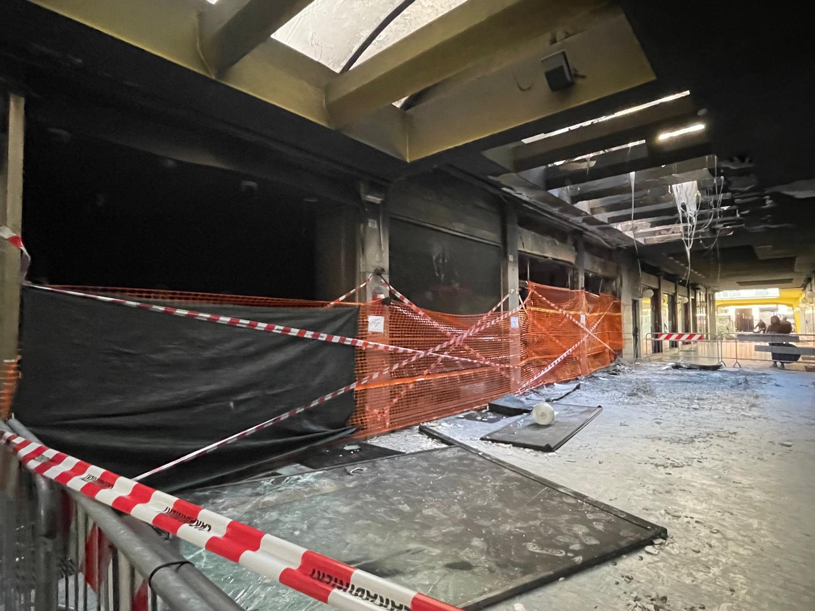 Incendio in Galleria Mirabello: solidarietà da parte dell'amministrazione comunale a chi sta patendo disagi